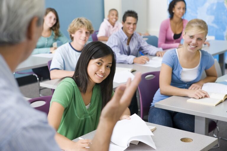 How Tutors Can Reinforce Classroom Learning
